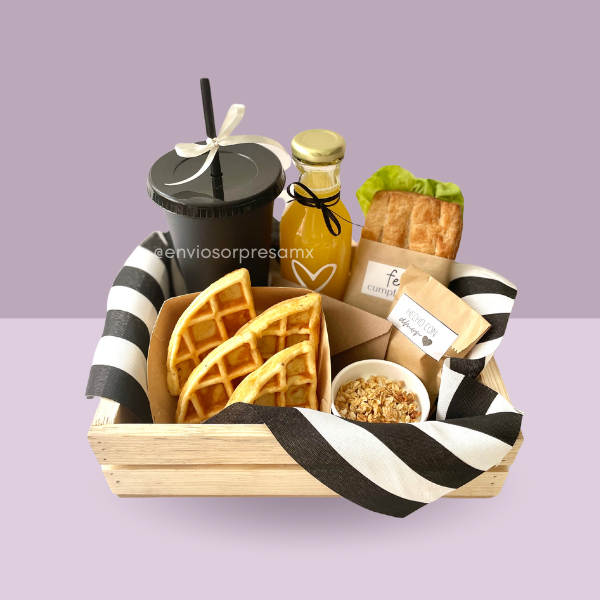 Desayuno con vaso reusable