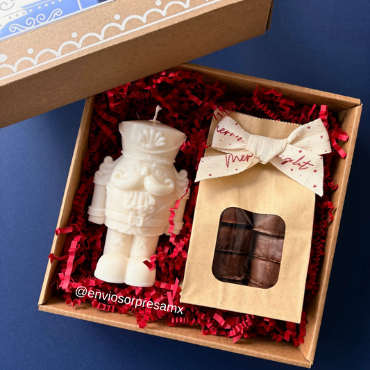 Regalo con vela cascanueces