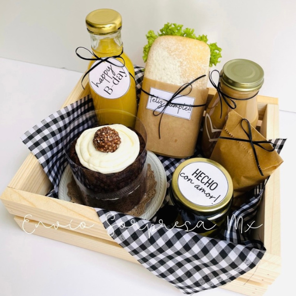 Box con pastel gourmet